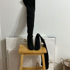 Black Boots